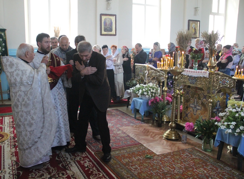 У Кам'янському (Дніпродзержинську) відсвяткували храмовий день (13).JPG