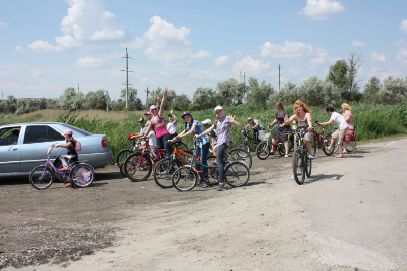Велосипедний пробіг учнів недільної школи (1).jpg